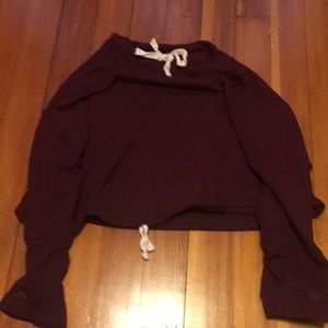 Cropped hoodie with ties